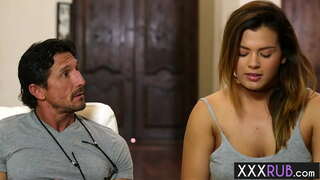 Бебе Keisha Сива ужива петел цицање пред хардкор пичка ебат