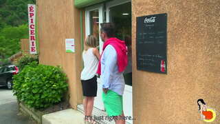 Seksikas Tiffany Leiddi saab hardfucked kõva riista mees