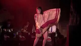 Dannie Diesel aka Danielle Colby naghimo sa Bustout pagbugal-bugal sa New Orleans