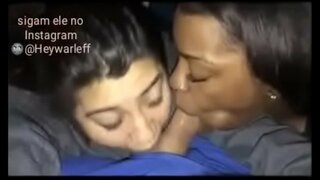 Spider-man iz sao Paola, srećan